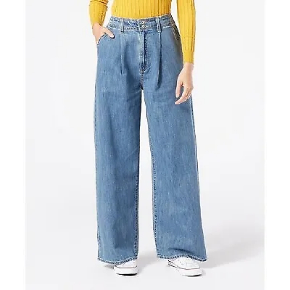 Size 8 Levi jeans